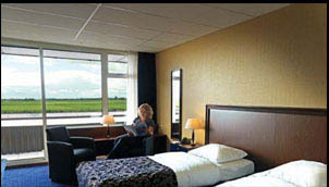 Hotelkamer met uitzicht bij Hotel Zwartewater